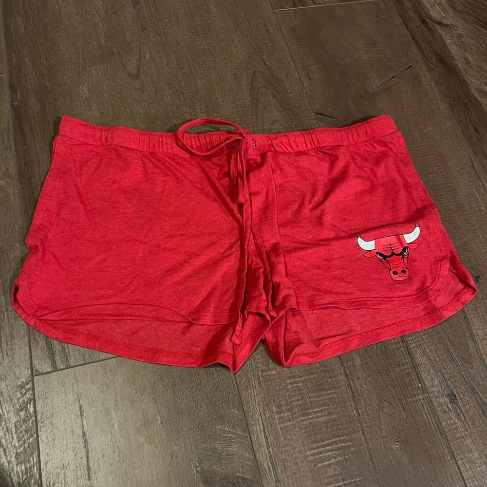 Red Women's Chicago Bulls Shorts